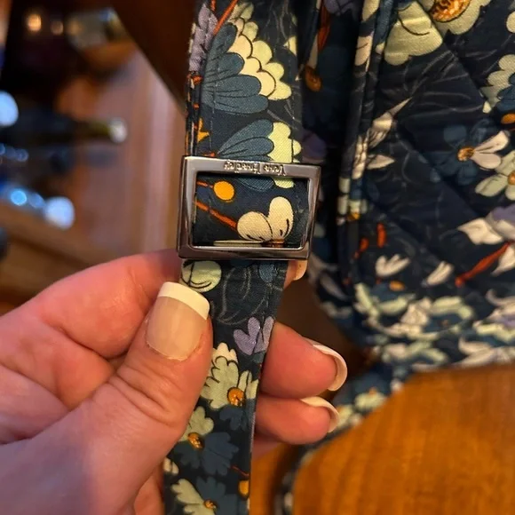 Vera Bradley Saddle Crossbody Turnlock Key Bag in Floral Bursts - Picture 6 of 13